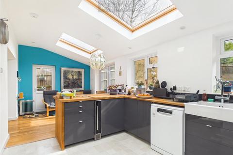 undefined, Warblington Close, Tadley, Hants, RG26