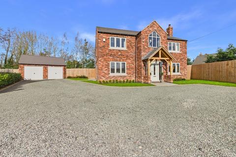 4 bedroom detached house for sale - Newtown, Newport TF10