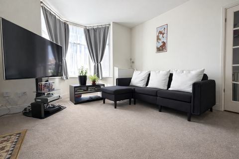 3 bedroom end of terrace house for sale, Arthur Street, Wellingborough NN8