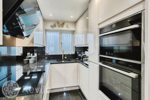 3 bedroom detached house for sale, St. Josephs Close, Shaw, OL2