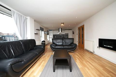 2 bedroom flat to rent, Dunlop Street, Glasgow, G1