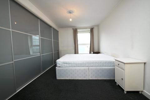 2 bedroom flat to rent, Dunlop Street, Glasgow, G1