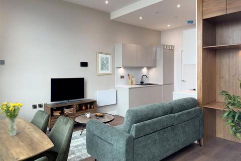 2 bedroom flat to rent, Apartment  Aquitania, West Waterloo Place,  Triskelion Way, Liverpool