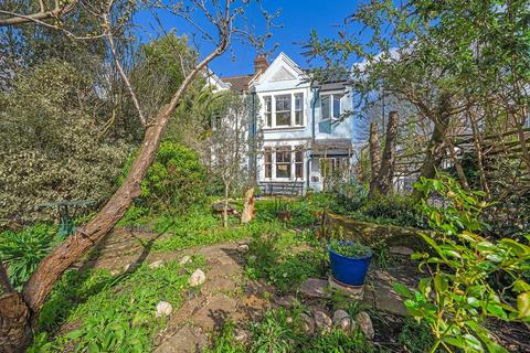 5 bedroom end of terrace house for sale, Upper Tulse Hill, SW2