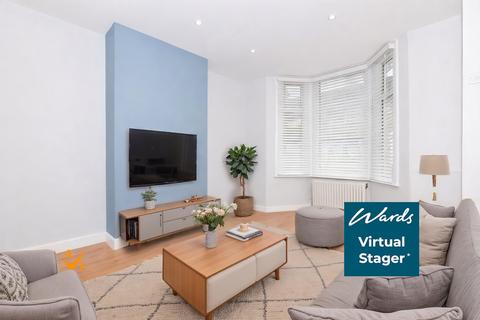 3 bedroom terraced house for sale, Malling Road, Snodland ME6