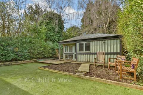 undefined, Dorking Road, Tadworth, Surrey