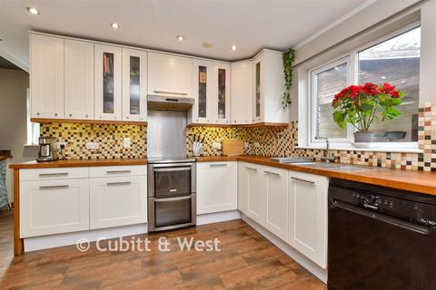 undefined, The Green, Dorking Road, Tadworth KT20
