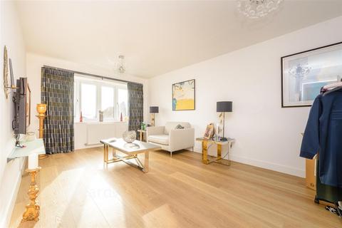 4 bedroom semi-detached house for sale, Sundridge Hill, Rochester ME2