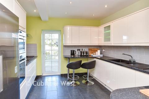 4 bedroom semi-detached house for sale, Highview Avenue South, Brighton BN1