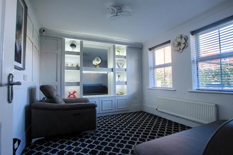 undefined, Lullingstone Crescent, Ingleby Barwick