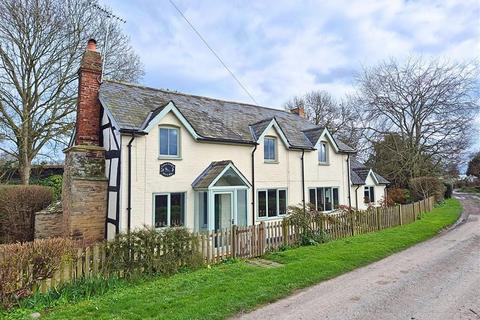 4 bedroom detached house for sale - Kingsland, Leominster, Herefordshire, HR6 9QU