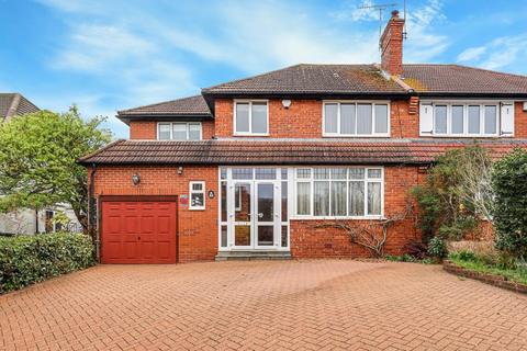 undefined, South Croydon CR2
