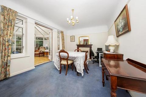 undefined, Ludlow Avenue, South Luton, Luton, Bedfordshire, LU1 3RW