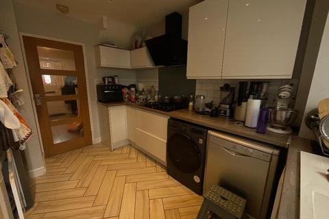 3 bedroom terraced house for sale, South Hornchurch RM13