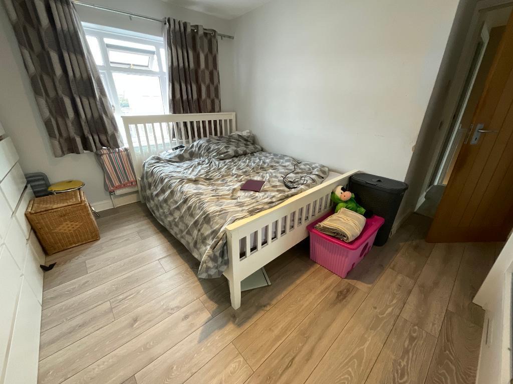BEDROOM ONE 12'8 x 12'5