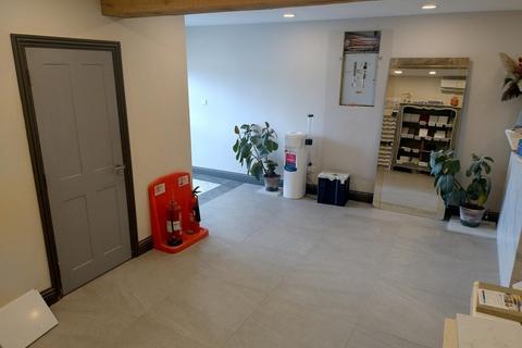 Warehouse for sale, Whitworth Rd Stevenage SG1 4QS