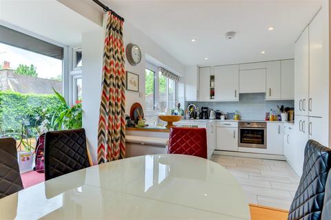 undefined, South Street, Brighton, East Sussex, BN1