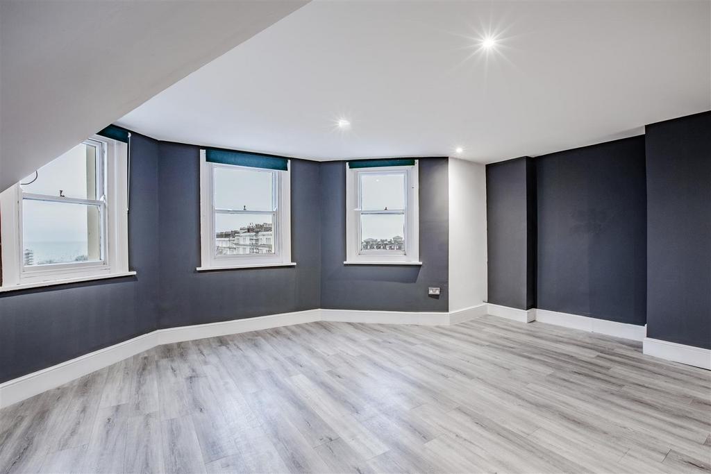 Open Plan Reception