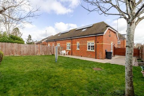 undefined, Century Gardens, South Croydon, CR2 9FE
