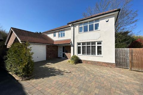 Church Way, Sanderstead, Surrey, CR2 0JQ