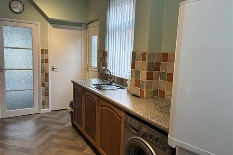 3 bedroom semi-detached house for sale, Rawcliffe Road, Airmyn, Goole