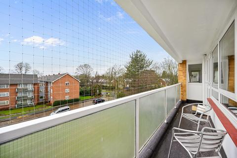 2 bedroom apartment to rent, Dove Park, Pinner, HA5