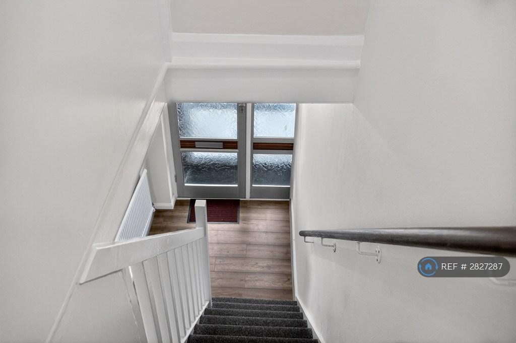 Hallway / Stairs