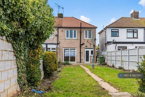 undefined, Castle Avenue, Rainham, RM13