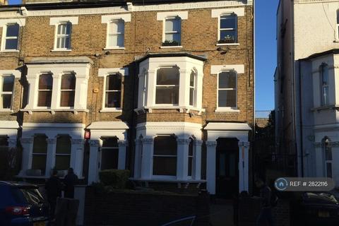 1 bedroom flat to rent, Frithville Gardens, London, W12