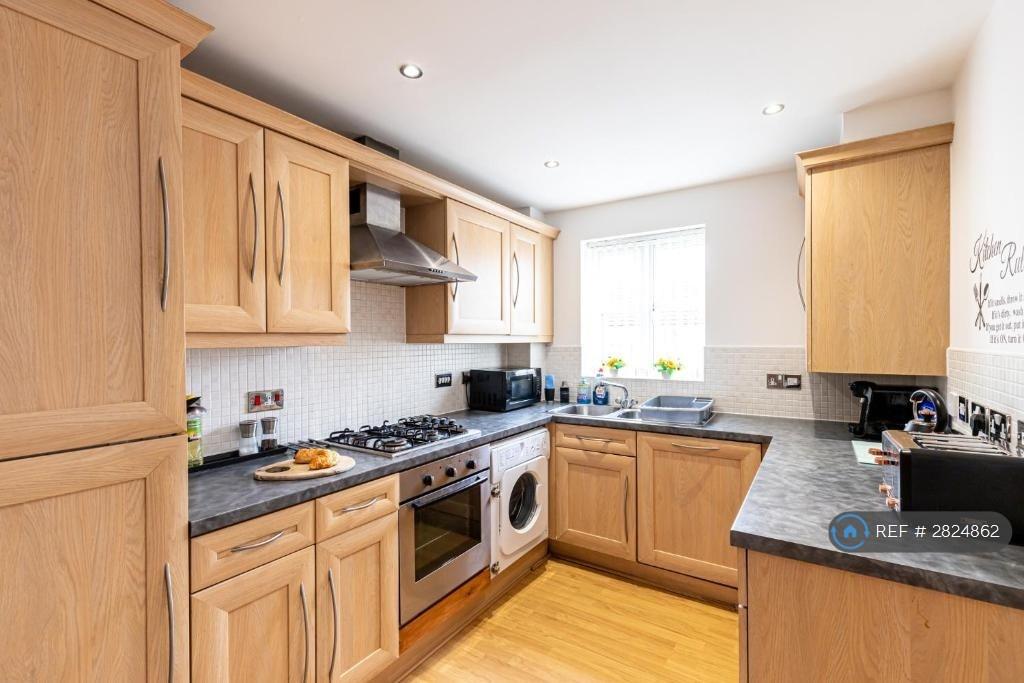 Kitchen Area 3