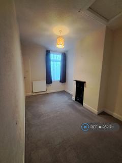 2 bedroom terraced house to rent, Rectory Avenue, Gainsborough, DN21