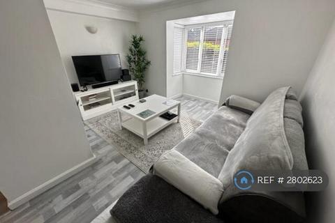 undefined, Banner Close, Purfleet, RM19
