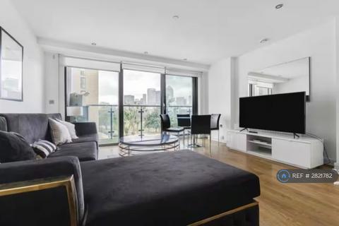 2 bedroom flat to rent, Craig Tower, London, E3