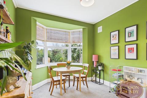 3 bedroom terraced house for sale, Balmoral Road, Queens Park, NN2 6JZ