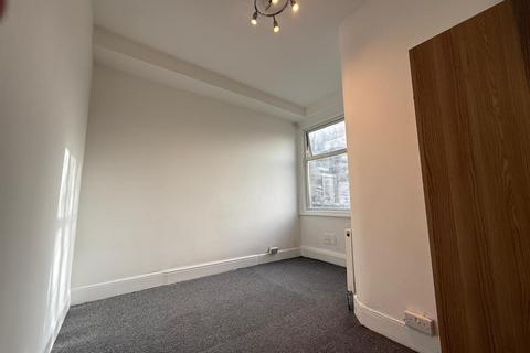 3 bedroom house to rent, St. Johns Road, Wembley