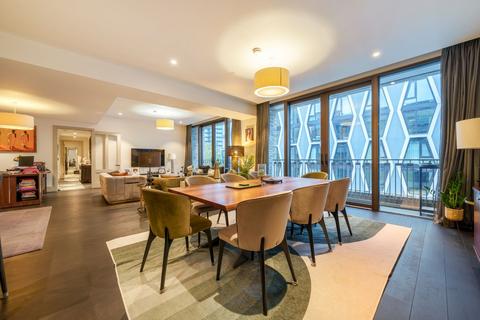 3 bedroom flat for sale, Victoria Street, London