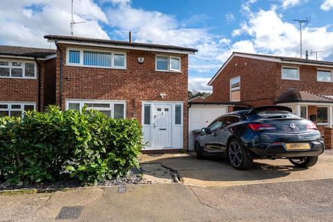 3 bedroom detached house for sale, Linslade Road, Leighton Buzzard LU7