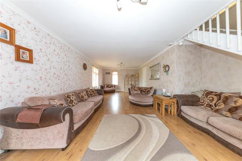 undefined, Hartley, Great Linford, Milton Keynes, Buckinghamshire, MK14