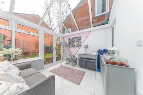 undefined, Hartley, Great Linford, Milton Keynes, Buckinghamshire, MK14
