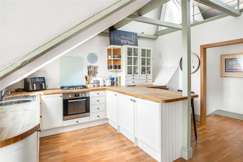 2 bedroom apartment for sale, Drakefield Road, SW17