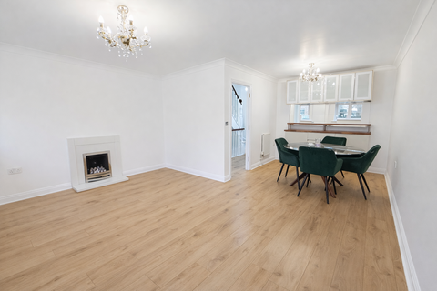 undefined, Healy Drive, Orpington BR6