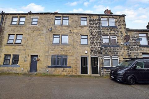 4 bedroom terraced house for sale, Woodland View, Calverley, Pudsey, West Yorkshire