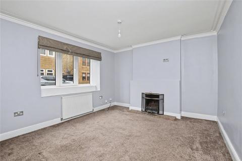 4 bedroom terraced house for sale, Woodland View, Calverley, Pudsey, West Yorkshire