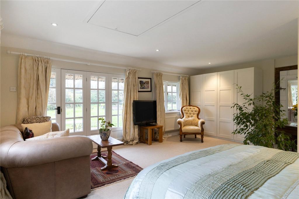 Bed 1/Family Rm