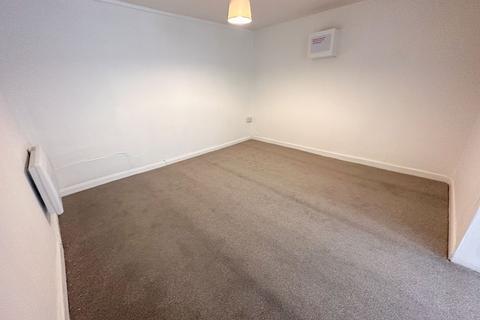 1 bedroom flat to rent, Church Street, Brierley Hill