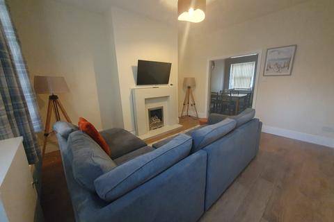 2 bedroom terraced house to rent, Chamberlain Street, St. Helens