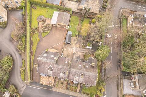 5 bedroom terraced house for sale, Moorlands Avenue West, Dewsbury, WF13