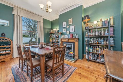 5 bedroom terraced house for sale, Moorlands Avenue West, Dewsbury, WF13