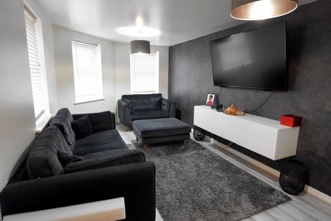 2 bedroom apartment to rent, Ratcliffe Avenue, Birmingham