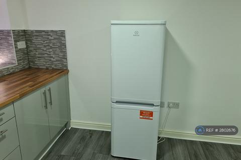 1 bedroom flat to rent, Regent Street, Smethwick, B66